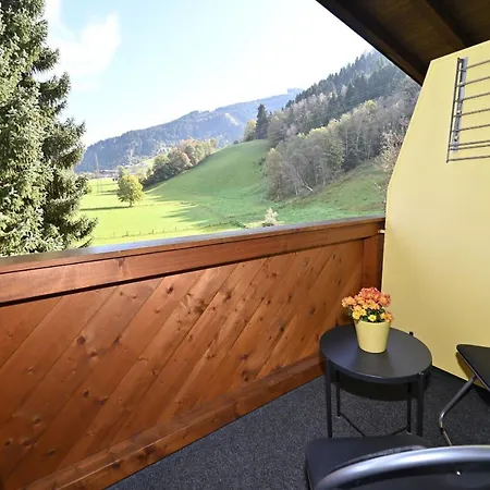 Haus 1 38 * Kaprun